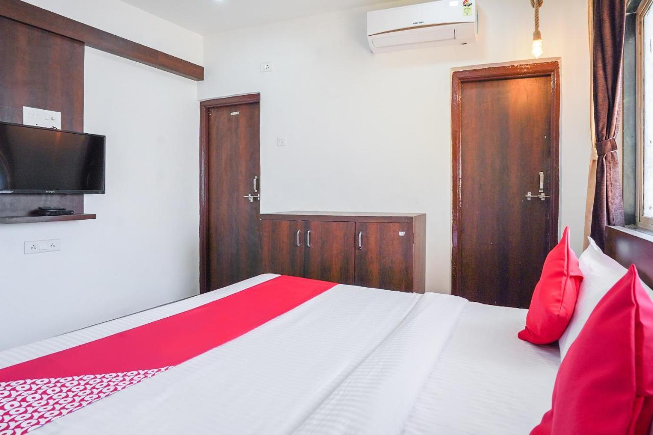 Oyo Flagship 70264 Hotel Vrindavan Mangvadi Eksteriør billede